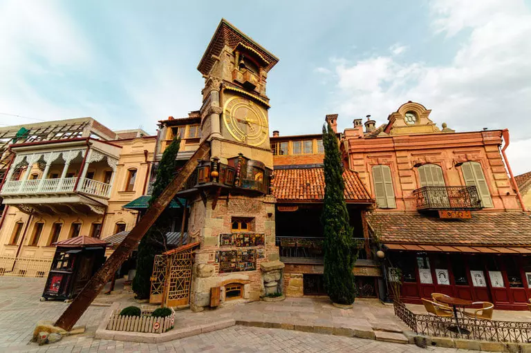 Top 20 atrakcji w Tbilisi — Porady ekspertów i recenzje nieruchomości na GEOLN.COM. Zdjęcie 8