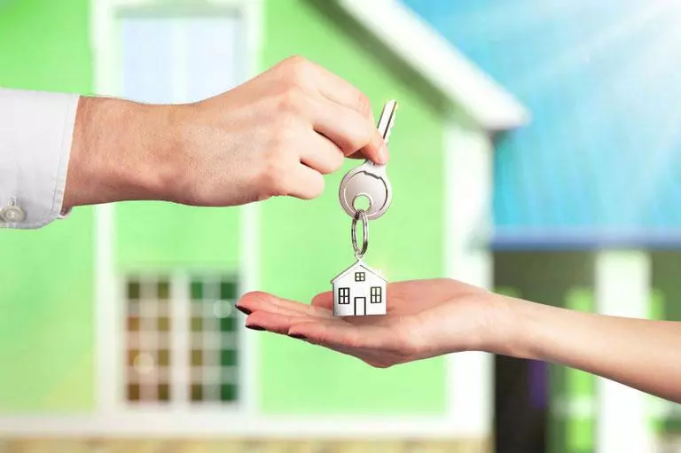 Wie verkauft man meine Immobilie?  — Kompetente Beratung und Immobilienbewertungen auf GEOLN.COM. Foto 1