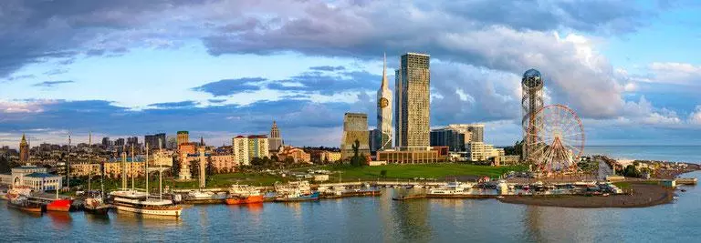 Riesige Transformationen in Batumi - worauf können die Investoren warten und worauf müssen sich die Bewohner der Stadt vorbereiten? — Kompetente Beratung und Immobilienbewertungen auf GEOLN.COM. Foto 1