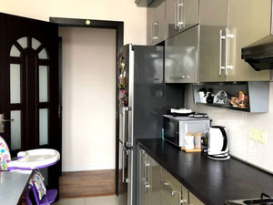 იყიდება 4 ოთახიანი ბინა — უძრავი ქონების ყიდვა და მფლო ბელებისგან GEOLN.COM. ფოტო 7