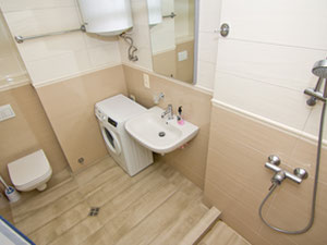 დამაკავშირებელი ბინების პირველი ხაზი — უძრავი ქონების ყიდვა და მფლო ბელებისგან GEOLN.COM. ფოტო 15