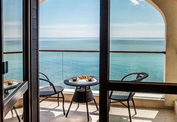 For sale hotel by the sea