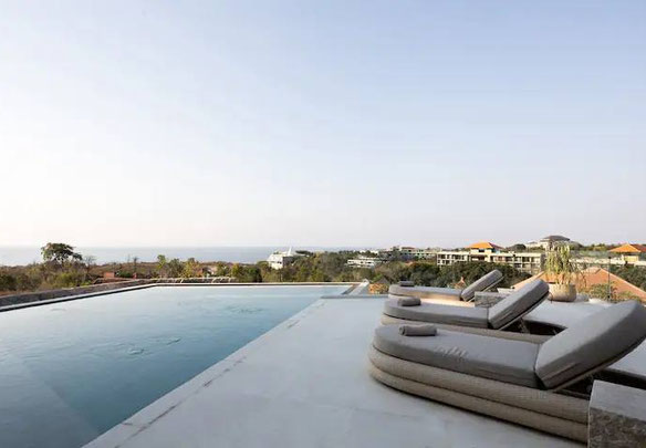 Luxury Villa with Pool