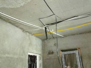 იყიდება შავი კარკასი ქალაქის ცენტრში — უძრავი ქონების ყიდვა და მფლო ბელებისგან GEOLN.COM. ფოტო 12