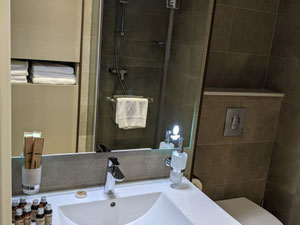 巴统万怡酒店出售的 2 室公寓。 — 来自开发商和业主的房地产搜索引擎 GEOLN.COM. 照片 11