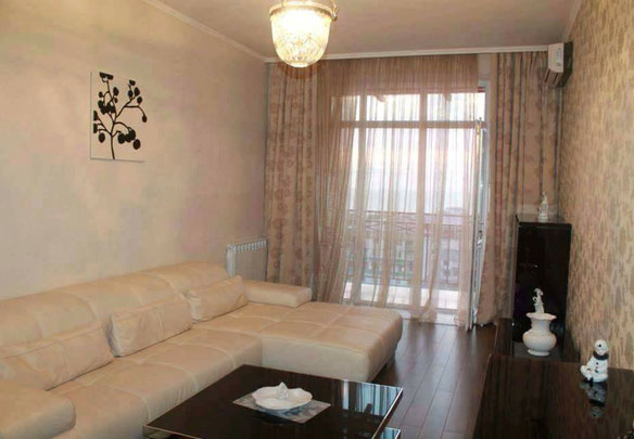 3-bedroom apartment with sea view