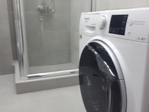 იყიდება ბინა ზღვასთან ახლოს — უძრავი ქონების ყიდვა და მფლო ბელებისგან GEOLN.COM. ფოტო 11