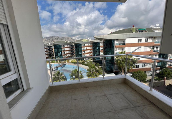 Turkey. Antalya. Two-level apartment 135m2.