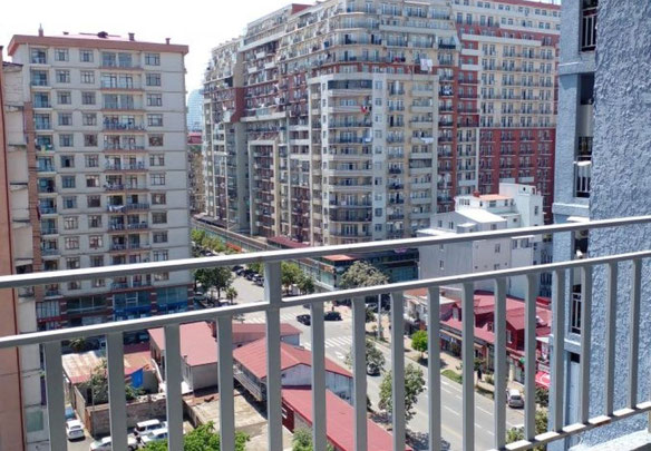 Продається 3-кімнатна квартира.