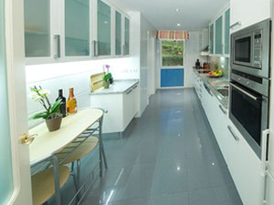 Apartament 2 sypialnie 215 m² w Nueva Andalucia, Hiszpania — Wyszukiwarka nieruchomości od deweloperów i właścicieli GEOLN.COM. Zdjęcie 3