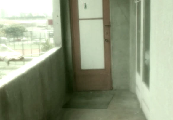 Apartamento de 2 habitaciones en zona residencial.