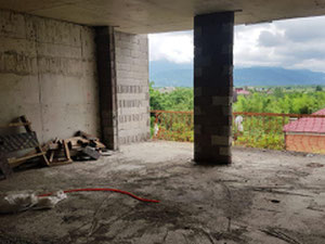 შავი კარკასი ახალ კორპუსში — უძრავი ქონების ყიდვა და მფლო ბელებისგან GEOLN.COM. ფოტო 4