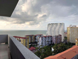 შესანიშნავი ბინა ზღვის მახლობლად — უძრავი ქონების ყიდვა და მფლო ბელებისგან GEOLN.COM. ფოტო 3