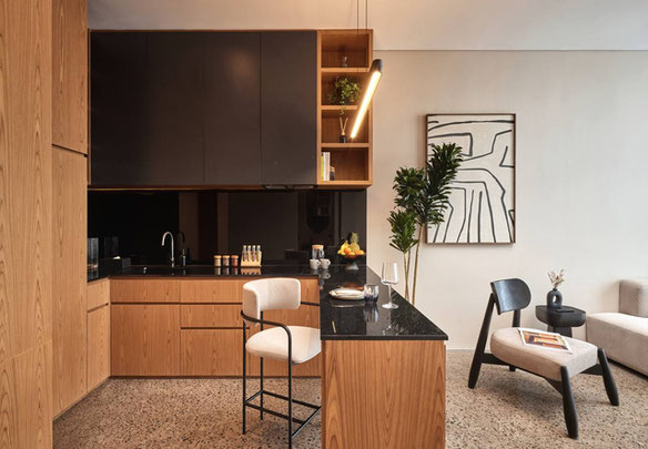 Modern Apartment with Pool