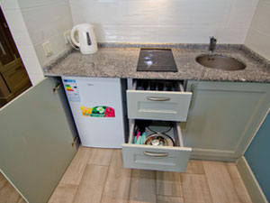 დამაკავშირებელი ბინების პირველი ხაზი — უძრავი ქონების ყიდვა და მფლო ბელებისგან GEOLN.COM. ფოტო 16