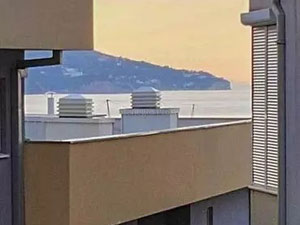 مونتينيغرو. استوديو في بودفا، منطقة دوبوفيتسا. — ابحث عن عقار قيد الإنشاء أو عقار معاد بيعه مباشرة من المطورين والملاك GEOLN.COM. صورة فوتوغرافية 2