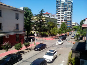 4 - ოთახიანი ბინა ბათუმის ცენტრში — უძრავი ქონების ყიდვა და მფლო ბელებისგან GEOLN.COM. ფოტო 20