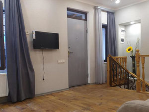 2 комнатная квартира на Мтацминда. Квартира без посредника в Тбилиси — Поисковик недвижимости от застройщиков и собственников GEOLN.COM. Фото 5