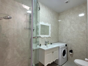 شقة في باتومي — ابحث عن عقار قيد الإنشاء أو عقار معاد بيعه مباشرة من المطورين والملاك GEOLN.COM. صورة فوتوغرافية 13