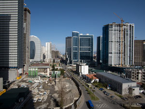 Se vende piso de 3 habitaciones — Encuentre propiedades fuera del plan o reventa de bienes inmuebles directamente de desarrolladores y propietarios GEOLN.COM. Foto 13