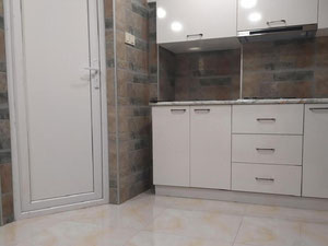 2 комнатная квартира на Мтацминда. Квартира без посредника в Тбилиси — Поисковик недвижимости от застройщиков и собственников GEOLN.COM. Фото 10