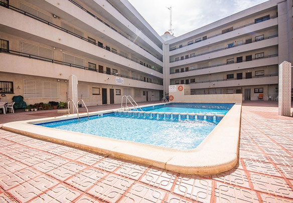 Apartment 2 bedrooms 70 m² in Torrevieja, Spain