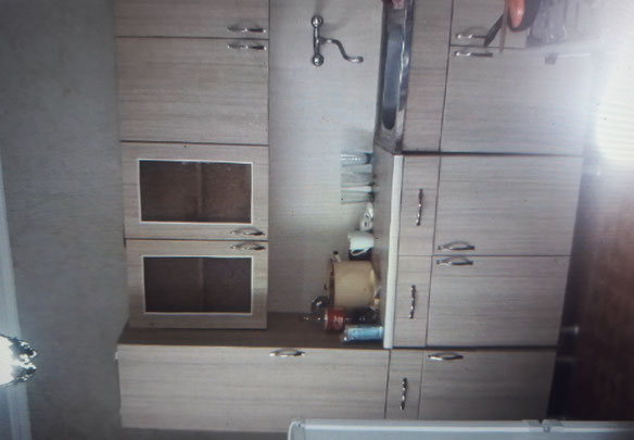 Venta de apartamento grande y económico de 5 habitaciones + garaje en Tbilisi