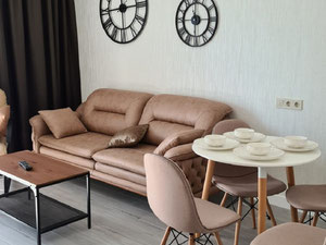 იყიდება ბინა ალიანს პალასში — უძრავი ქონების ყიდვა და მფლო ბელებისგან GEOLN.COM. ფოტო 12