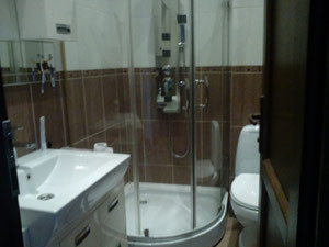 4 - ოთახიანი ბინა ბათუმის ცენტრში — უძრავი ქონების ყიდვა და მფლო ბელებისგან GEOLN.COM. ფოტო 17