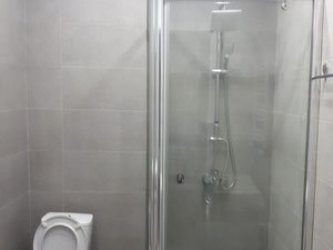 იყიდება ბინა ზღვასთან ახლოს — უძრავი ქონების ყიდვა და მფლო ბელებისგან GEOLN.COM. ფოტო 10